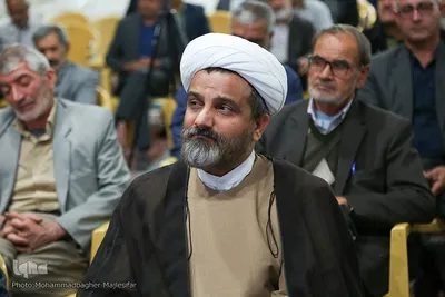 آیین تجلیل از مداحان و پیرغلامان شاهد و ایثارگر اصفهان