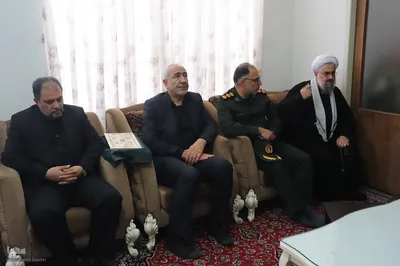 آیین غبارروبی مزار مطهر شهدای گمنام