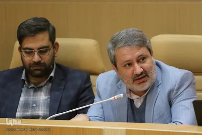 نشست تعامل با فعالان قرآنی استان فارس