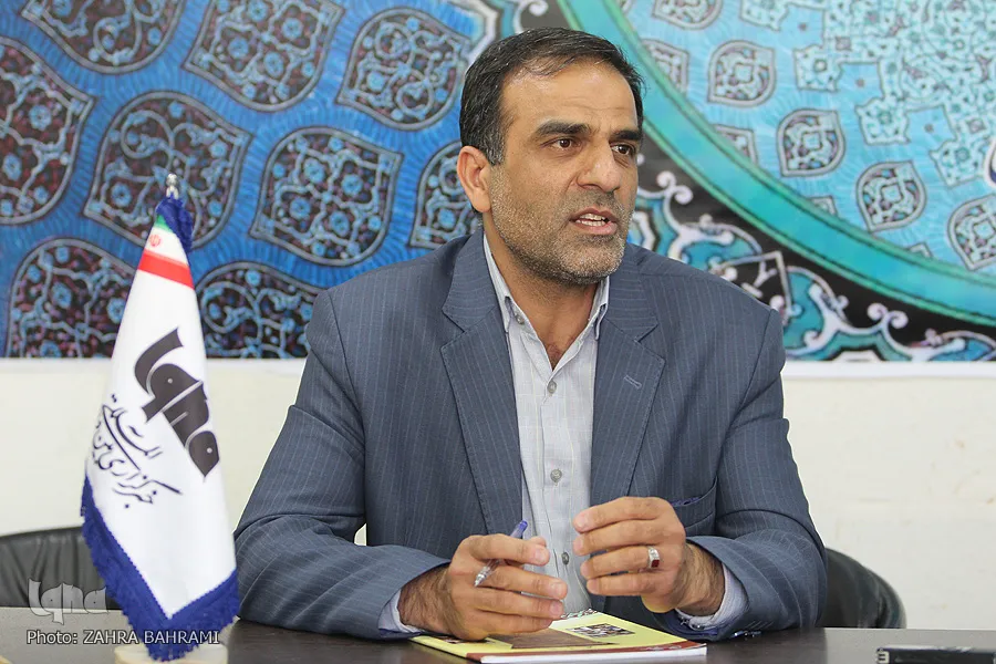 برگزاری مراسم تجدید میثاق دانشگاهیان استان مرکزی با شهدا