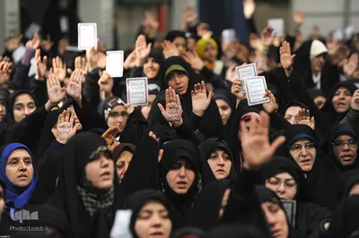دیدار هزاران نفر از قشرهای مختلف مردم آذربایجان شرقی با رهبرانقلاب