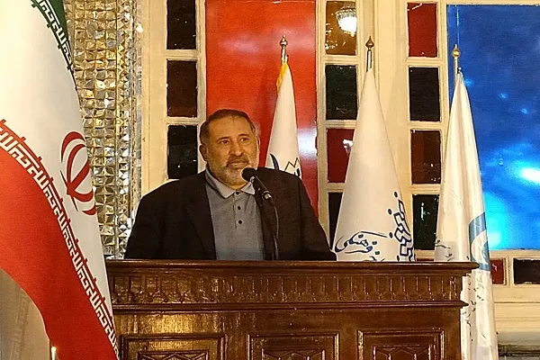 هیچکس نمی‌تواند هویت نظامی را از تمدن ایران دور کند