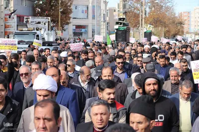 خروش ملایری‌ها علیه جنایت‌های رژیم کودک‌کش صهیونیستی