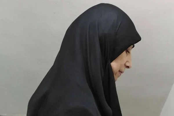 الحكمة من فرض الحجاب هي لضمان العفاف وسلامة المجتمع 