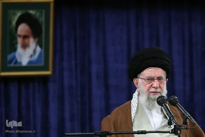 حضرت آیت‌الله خامنه‌ای، رهبر معظم انقلاب