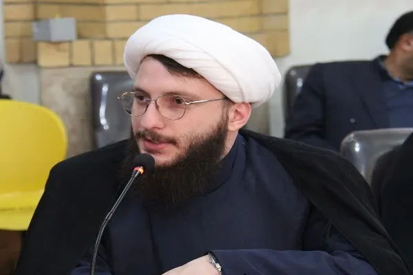 تربیت هنرمند انقلابی رسالت کانون‌های مساجد است