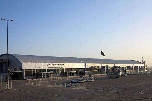 حضور نخست‌وزیر عراق در فرودگاه نجف برای استقبال از پیکر رهبر شهید