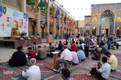محفل انس با قرآن با تلاوت «سیدجواد حسینی»، قاری بین‌المللی کشور در شاهچراغ‎‎