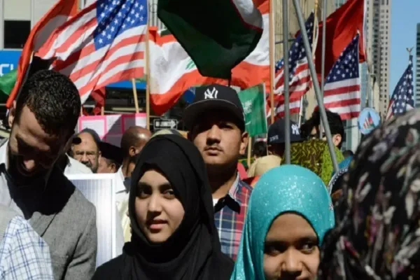 Ativistas pressionam pelo reconhecimento federal do mês da herança muçulmana americana