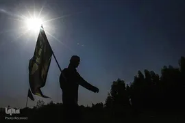آغاز پیاده‌روی زائران اربعین از جنوب عراق به سمت کربلا