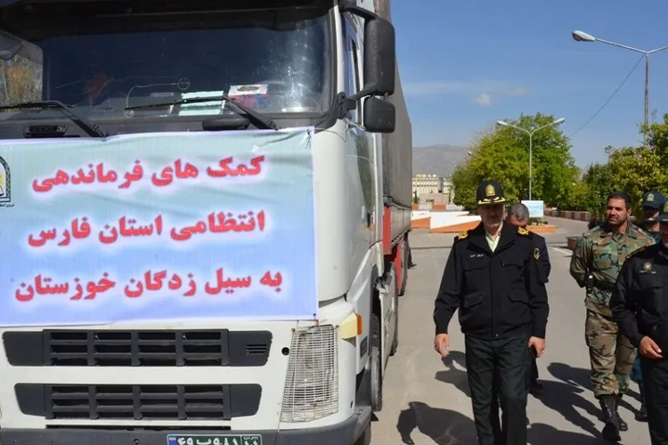 ارسال كمك‌های پلیس فارس به مناطق سیل‌زده