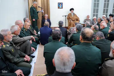 دیدار جمعی از فرماندهان نیروهای مسلح با فرمانده معظم کل قوا