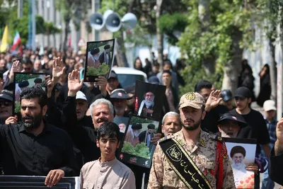 «جاماندگان تشییع رهبر شهید انقلاب» 