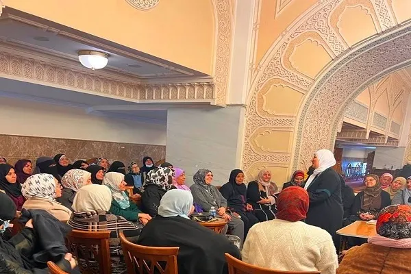 استقبال گسترده از محافل قرآنی بانوان در مصر + عکس