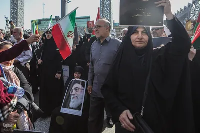 تجمع بزرگ مردم تهران برای اعلام حمایت از اجرای عملیات «وعده صادق ۲»