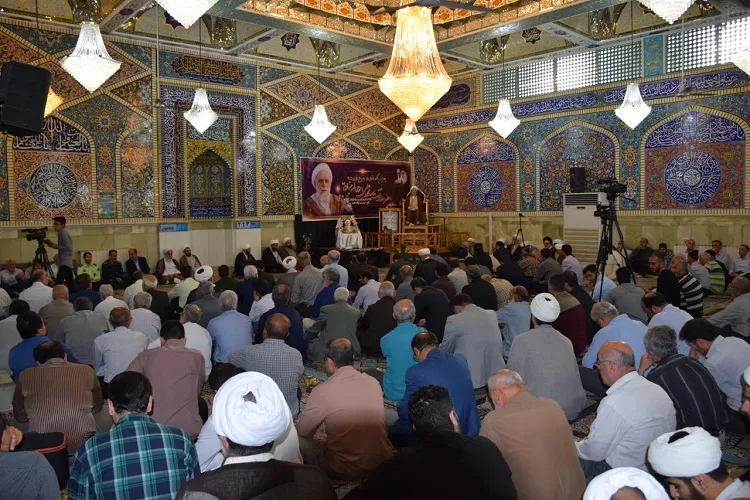 آیت‌الله امینیان دلداده انقلاب و امام بود