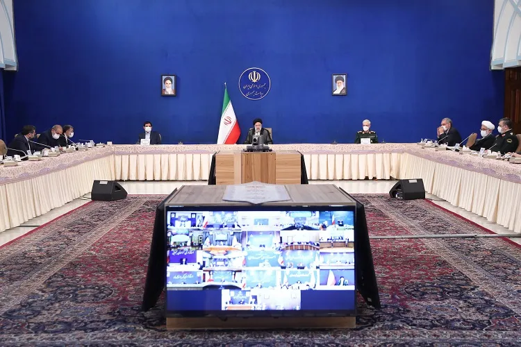 انجام سفرهای نوروزی با تزریق ۲ دُز واکسن امکان‌پذیر شد