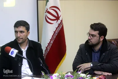 نشست «بهره‌مندی از ظرفیت جامعه قرآنی در پیاده‌روی اربعین»