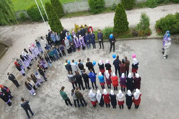 Bosna'da Müslüman öğrenciler için mezuniyet töreni düzenlendi