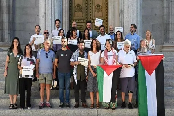 Varios partidos españoles buscan fin de compraventa de armas a Israel