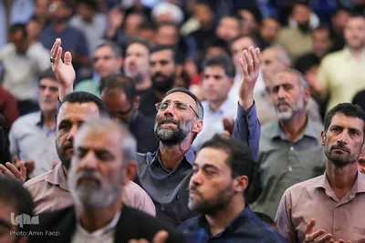 مراسم سوگواری شب شهادت امام صادق(ع) در حرم شاهچراغ