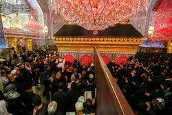 Kehadiran Jutaan Peziarah di Haram Alawi dalam Bingkai Galeri