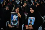آیین ملی میهمانی لاله‌ها در گلستان شهدای اصفهان