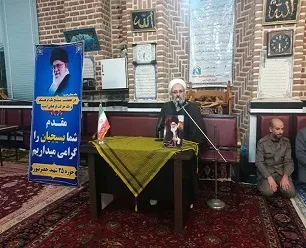 دشمنان از روحیه انقلابی جوانان ما می‌ترسند