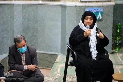دیدار مسئولان ارشد خراسان‌جنوبی با خانواده شهید نقدی پور