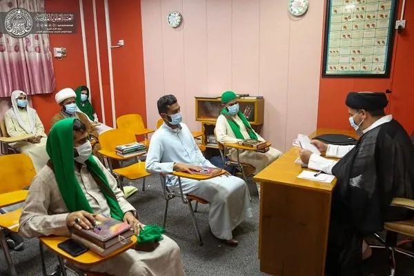 Kursus Al-Quran untuk pelajar luar kota telah diadakan di Najaf + Gambar