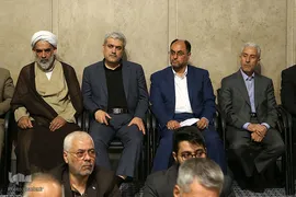 دیدار جمعی از استادان، نخبگان و پژوهشگران دانشگاه‌ها با مقام معظم رهبری