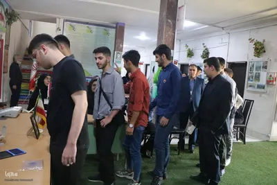 حضور پرشور رای‌اولی‌ها در انتخابات ریاست جمهوری در ارومیه