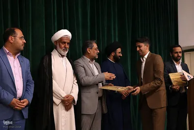 تجلیل از حافظان طرح جزءخوانی ماه رمضان در یزد‎