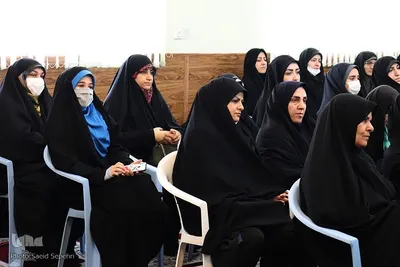 دیدار جمعی از مربیان امور تربیتی ملایر با حجت الاسلام ارزنده، امام جمعه این شهرستان