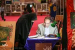 دومین روز نمایشگاه قرآن و عترت شیراز