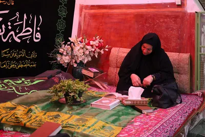 مراسم دعای عرفه در مسجد بزرگ خوزان خمینی‌شهر