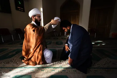 مراسم عمامه‌گذاری طلاب حوزه علمیه اصفهان