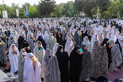 نماز عید فطر در امامزادگان محمد (َع) و سکینه خاتون (س) کرج‎‎