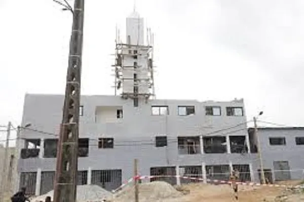 Côte d'Ivoire : 8 morts dans l’effondrement d’une mosquée à Abidjan