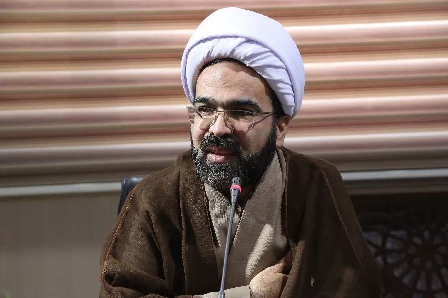 خلأ تبلیغ با کار تخصصی روحانیت پوشش داده می‌شود