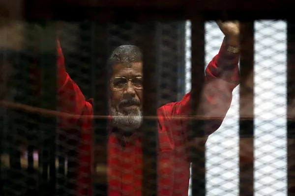بسبب مرسي .. الأوقاف الكويتية تحيل إمام مسجد للتحقيق