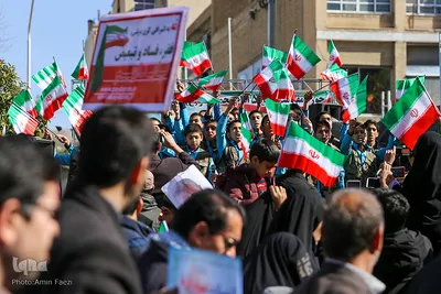 راهپیمایی یوم الله ۲۲ بهمن در شیراز
