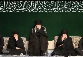 مراسم عزاداری شب عاشورای حسینی در حسینیه امام‌خمینی(ره)