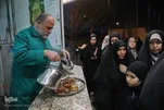 Santuário de Hazrat Maasoumeh na Véspera do Aniversário de Nascimento do Imam Hussein(a.s)