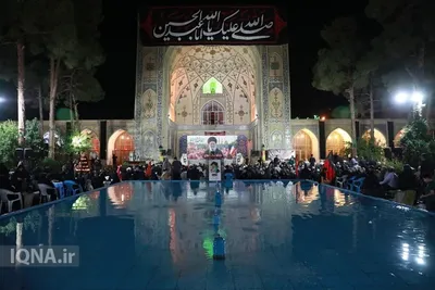 آئین بزرگداشت ولی‌امر مسلمین و مرجع شیعیان جهان حضرت آیت‌الله العظمی امام سیدعلی حسینی خامنه‌ای(ره) و شهدای خانواده رهبر معظم انقلاب در مسجد امام خمینی(ره) سمنان