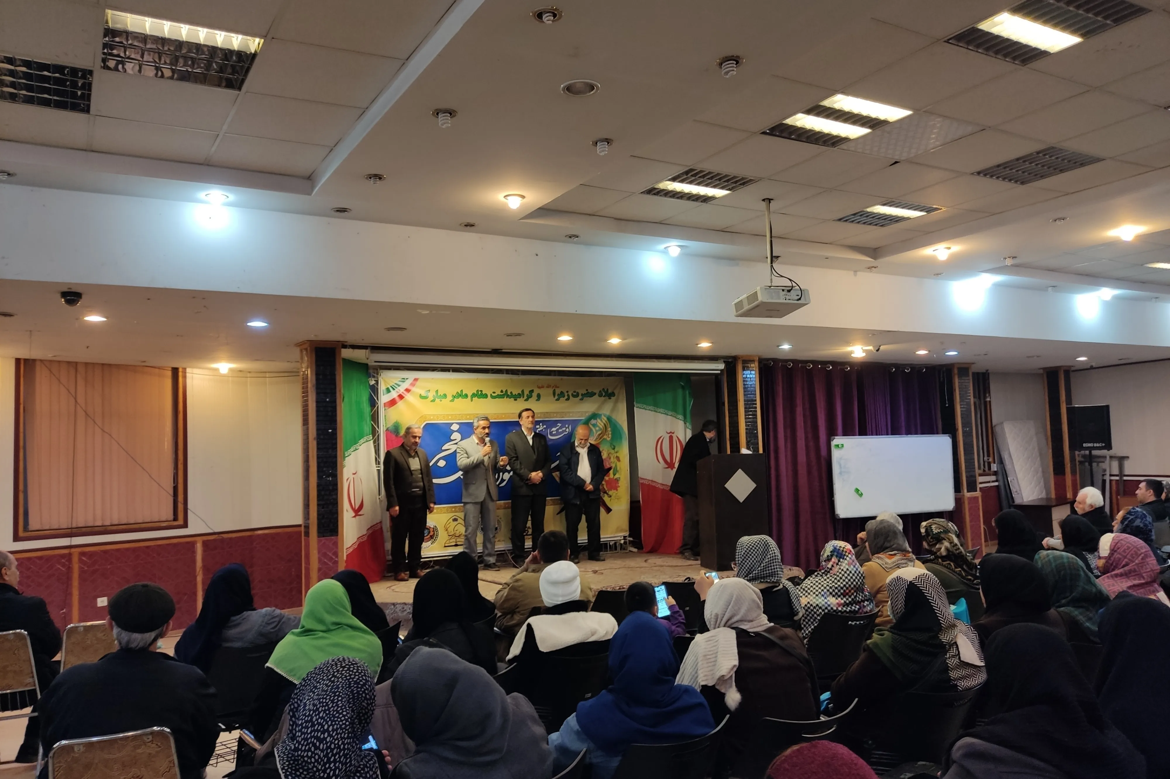 هفتمین جشنواره قرآنی فجر آغاز به کار کرد/ استقبال بیش از ۸ هزار نفر از مسابقات
