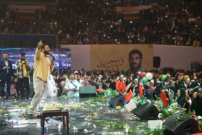 تجمع ۱۲ هزار نفری دختران انقلاب در حمایت از حجاب