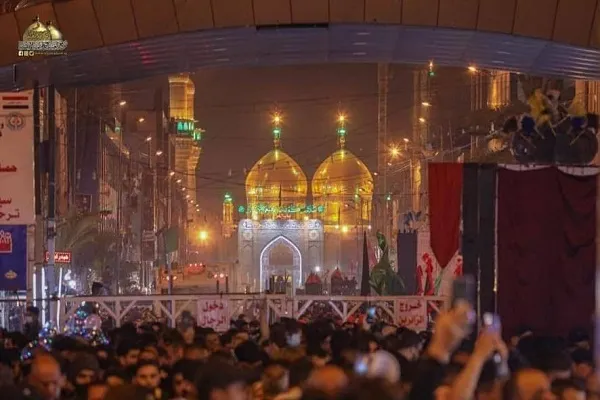 بالصور.. الحشود المؤمنة تحيي ذكرى إستشهاد الإمام الكاظم(ع)
