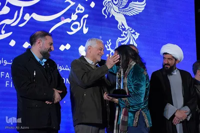 اختتامیه پانزدهمین جشنواره فیلم فجر اصفهان