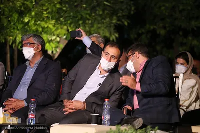 تجلیل چهره سال هنر انقلاب اسلامی سال۱۴۰۰ در شیراز
